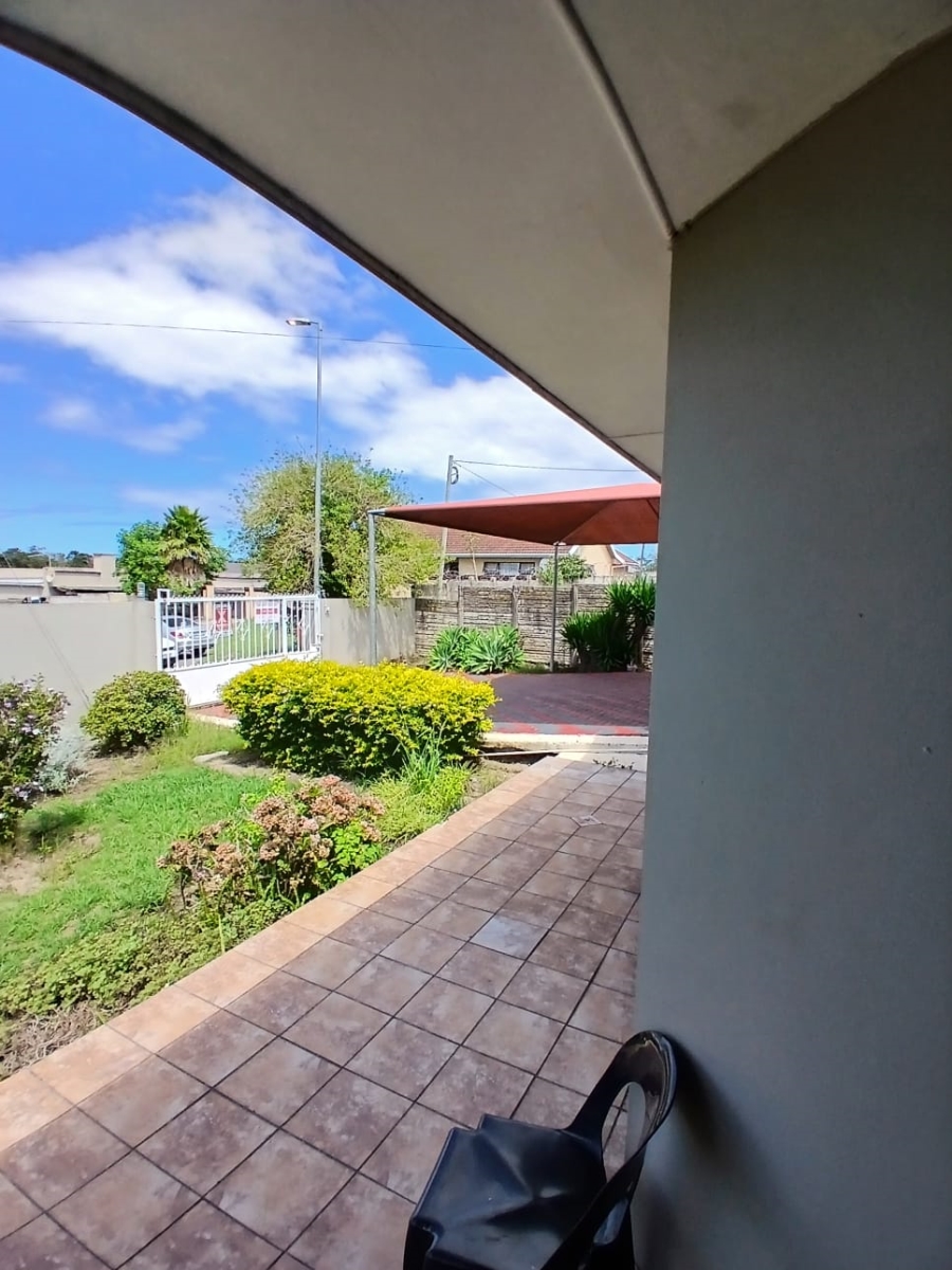 3 Bedroom Property for Sale in Haven Hills Eastern Cape